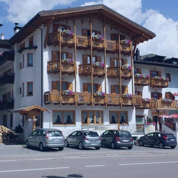 Hotel Sole Passo del Tonale Exterior foto